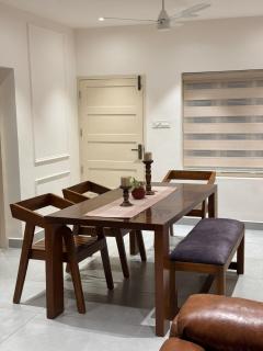 Stay Central Loft Panampilly - Cochin - 3
