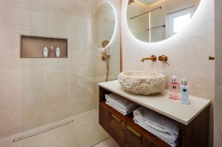 Beach villa with ocean view and rooftop cinema - Guia - 9