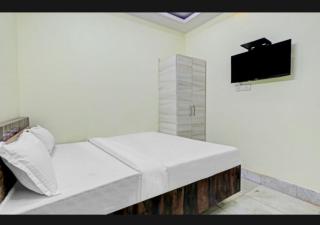 HOTEL PREMIUM SNA INN Near Metro Sation Charbagh - Free Wifi Facilities - Fully Air Conditioning Room - Room Service and Excellent Customer Service Awarded - Book Now - Lucknow - 1