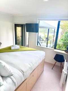 Lake Edge Retreat, Tarawera - Rotorua - 6