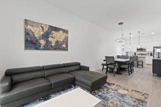 New to Market 5 Bed Modern Family Masterpiece - 2