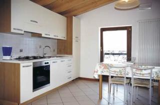 Wohnung Nr, 3 Im Casa Margherita, Mit Terrasse, Garten Und Seeblick - Sommavilla - 2