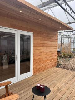 Luxurious Tiny House with HotTub - Rijsenhout - 4