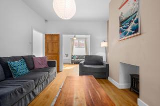 Bright 2BD Home - 10 mins to Central Manchester - Manchester - 0