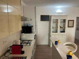 CUGGIA'S House - 4