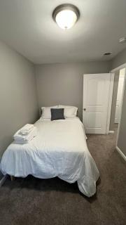 Stylish 4BR Near ATL Attractions - 6