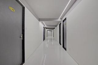 Collection O De'pearl Hotel - Surat - 7