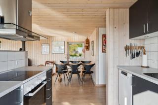 Cozy And Child-Friendly Cottage In A Scenic Area - Ebeltoft - 3
