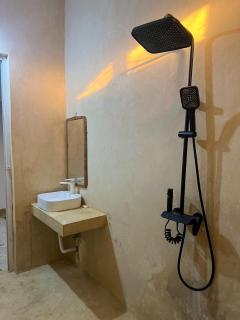 Adash House - Kibigija - 1