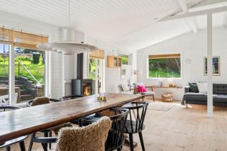 Well-Kept Family Cottage Close To A Child-Friendly Sandy Beach - 8