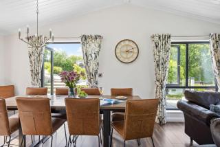 Lilac Lodge, 22 Roadford Lake Lodges - 6