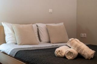 Behind the Sea Kitries - 8