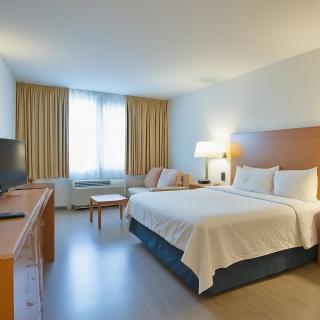 Premium Rooms - Saskatoon - 0