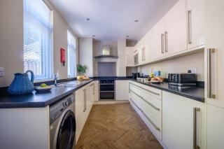 The Bolt Hole - Silverdale - 7