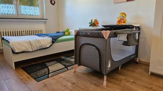 Apartment Ferienwohnung Mali Duisburg Süd voll möbliert Urig near Autobahn Ubahn - Duisburg - 6