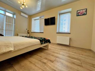 VIP apartment у центрі міста, новобудЖК Театральний,дуже простора - Riwne - 8