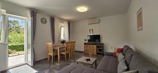 Apartment Nika - Šilo - 1