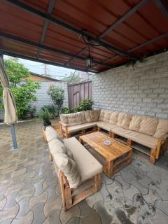 Villa with yard in the center - 3