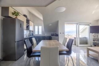 Apartment Louis - Supetar (San Pietro di Brazza) - 7