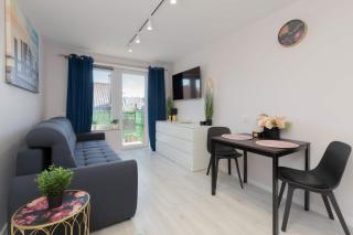 Stylowe Studio w Łebie z Parkingiem by Noclegi Renters - Łeba - 0