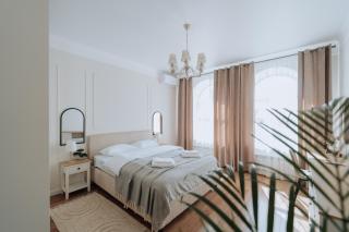 Central 2BR on Petru Movilă Walk to It All - 0