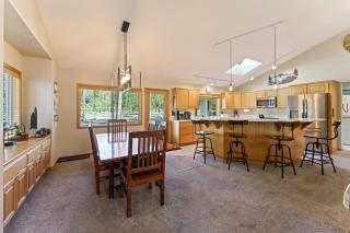 37 Kinglet home - 6
