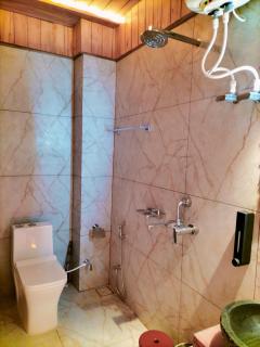 RATAN HOMES Sunrise Valley - Jāmb - 4