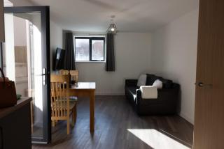 1BR w Sofa Bed Private Yard - 5