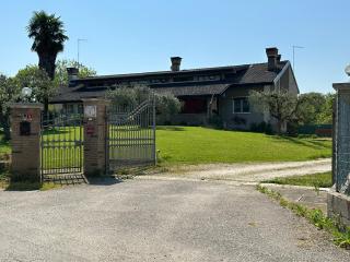 Casa Vacanza L'oasi - Salzano - 0