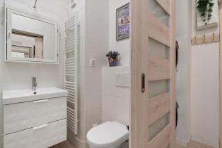 Cozy 2 Bedroom Flat in Prague - Praga - 1