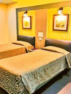 The Majestic Icon - 7