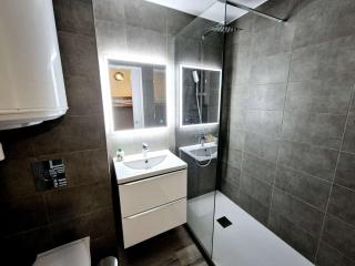 Charmant studio, 4 couchages, lumineux, 500 m de la plage et des commerces... - Saint-Elme - 2