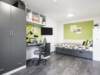Student Only Accommodation - Crescent Place in Southampton - Southampton - 0
