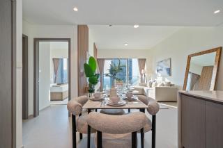 Luxurious 1-Bedroom Residence in Grande, Downtown - 4