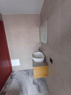 Ermes Luxury Hotel - Durazzo - 4