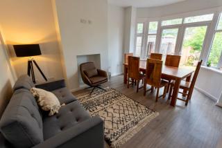 Single room in brand new 5 bedroom home BW Room 2 - Olton - 3