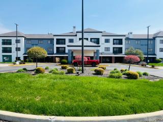Country Inn & Suites by Radisson, Columbus-Edinburgh - Columbus - 0