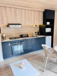 Moderno y luminoso monoambiente zona centro - AlquilaMiCasa - 2