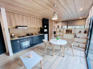 Luminoso y moderno monoambiente en el centro - San Martín de los Andes - 1