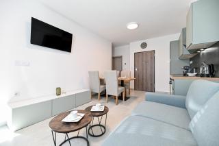 CROWONDER Apartment Complex M&M Sky View with Swimming Pool - Vir - 6