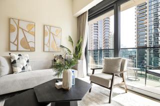 HomesGetaway -Lavish 1BR in ACT One Downtown Dubai - Dubai - 4