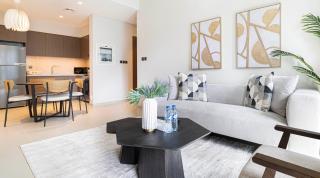 HomesGetaway -Lavish 1BR in ACT One Downtown Dubai - Dubai - 7