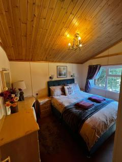 Bray lodge - Golden Cross - 7