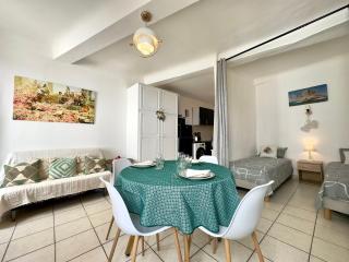 Miky - SCLS Locations - Cannes - 7