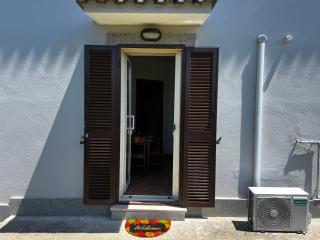 A casa di Marco Guesthouse 2 - Apt di Ciampino e stazione per Roma - Marino - 9