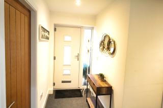 2 Bed Bungalow - Enclosed Garden - Wheel Chair Acc - Rotherham - 2