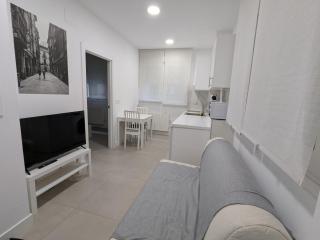 New - Unamuno old town 2 - 4