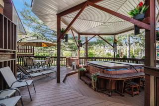 The Townline House - Union Pier - 8