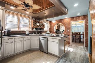 The Townline House - 1