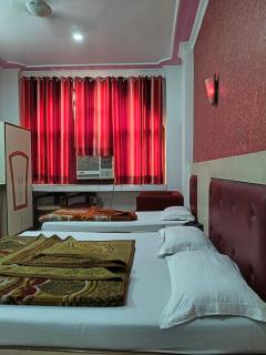 Hotel Yatri International - 1